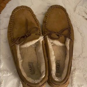 UGG Dakota women’s moccasin shoes